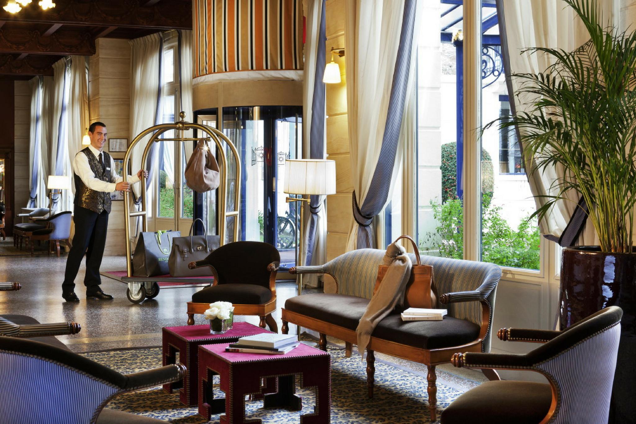 Hotel Barriere Le Grand Hotel Dinard Exteriör bild