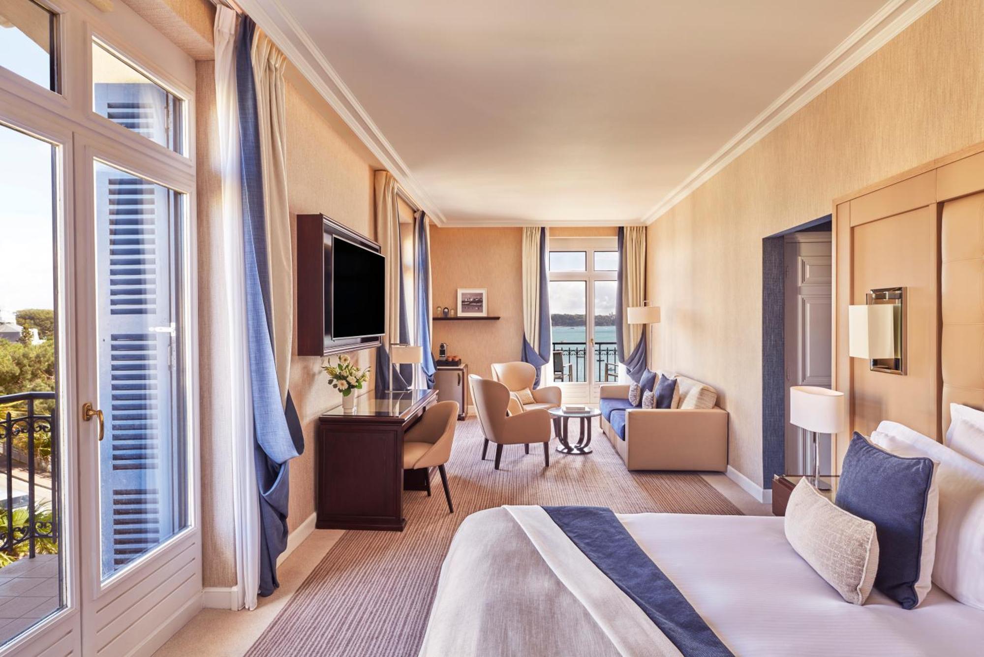Hotel Barriere Le Grand Hotel Dinard Exteriör bild