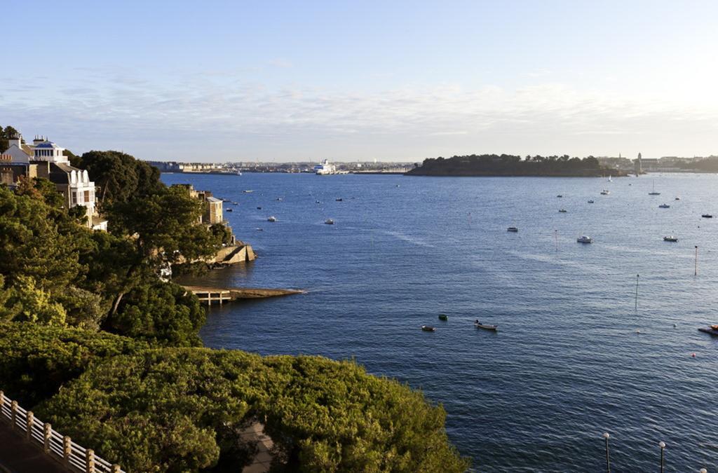 Hotel Barriere Le Grand Hotel Dinard Exteriör bild